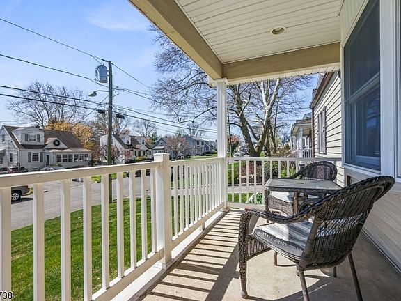 3rd image of 63 Coldevin Rd