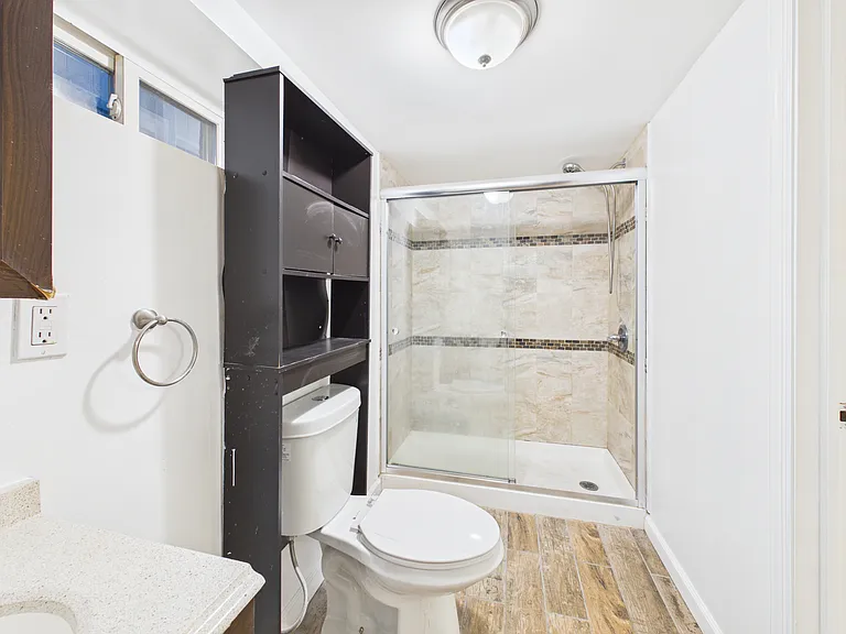 9 Ferndale Dr — Photo 11