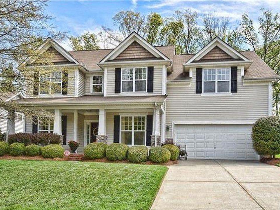 4018 Magna Lane