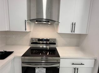 841 W 50th St #2, Hialeah, FL 33012