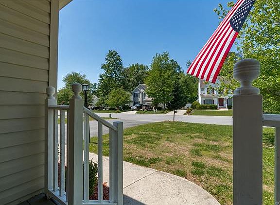 5th image of 9565 Hungary Woods Dr