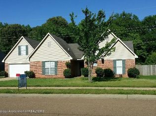 6919 Tealwood Dr, Horn Lake, MS 38637