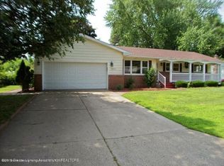 1955 Auburn Ave, Holt, MI 48842