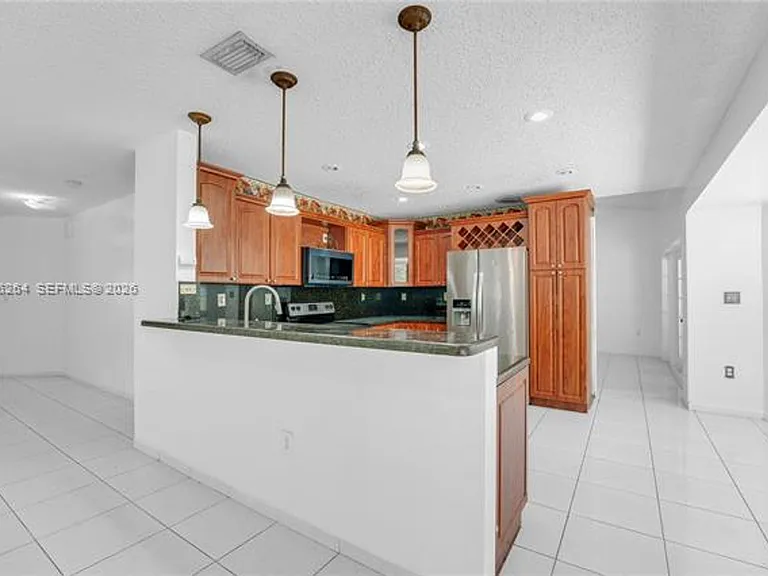 15241 SW 150th St #15241 — Photo 11