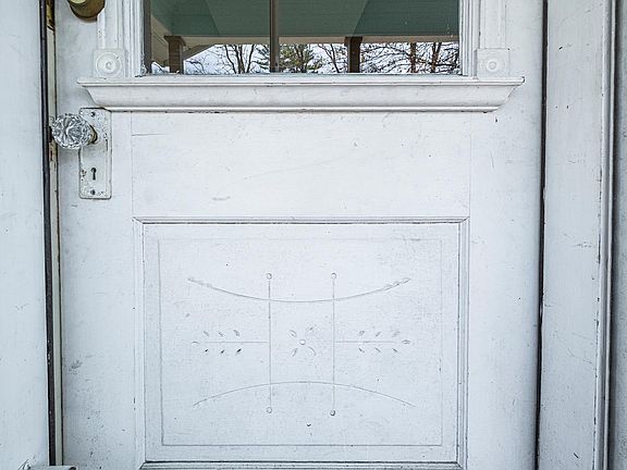 5th image of 717 S Park Ave