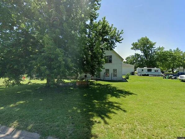 641 W 10th St, North Bend, NE 68649