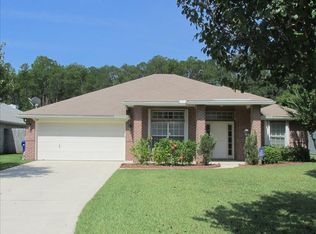 725 S Lake Cunningham Ave, Saint Johns, FL 32259