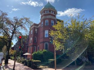 421 Constitution Ave NE APT 2, Washington, DC 20002