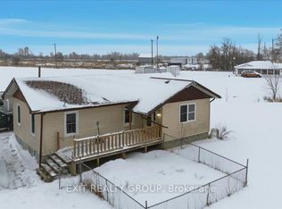 16 Catherine St, Tyendinaga, ON K0K3A0