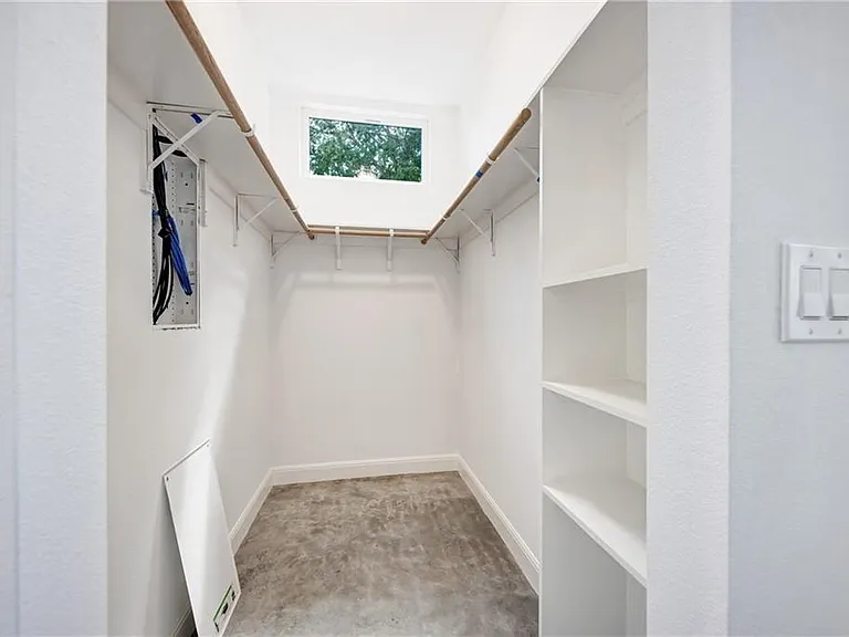 6111 Begonia Cir #1 — Photo 20