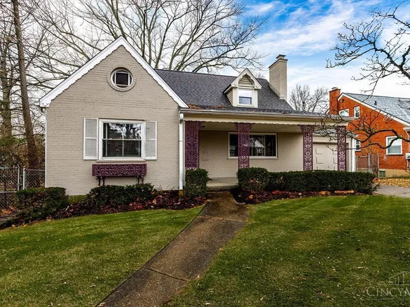 1323 Beechmeadow Ln, Cincinnati, OH 45238