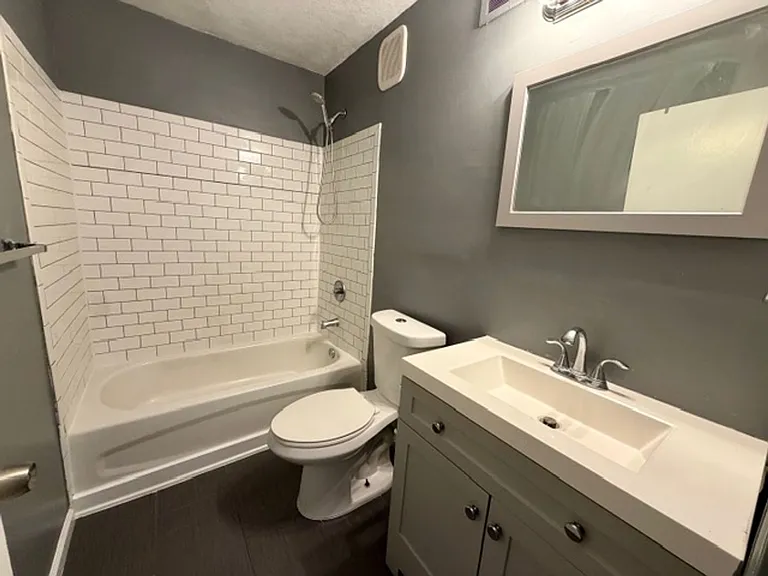 5944 Marseilles St — Photo 6