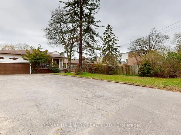 6197 Kingston Rd, Toronto, ON M1C 1L1