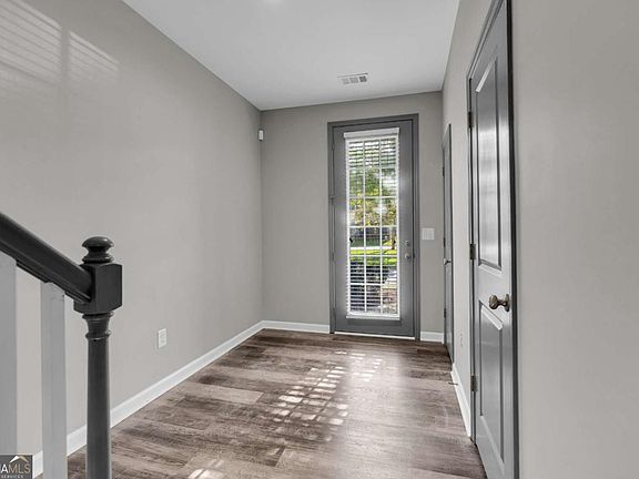3rd image of 2526 Keystone Bnd