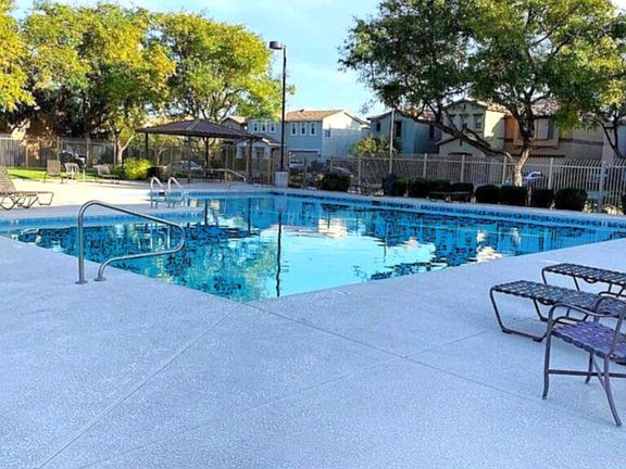3rd image of 21183 E Avenida Del Valle