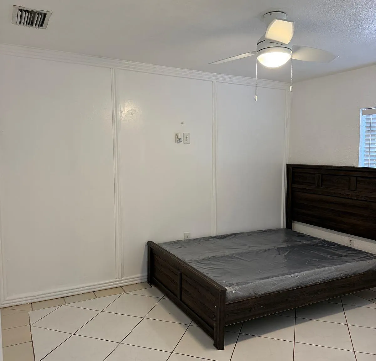 1 bed, 600 sqft, $1,800 — Photo 1