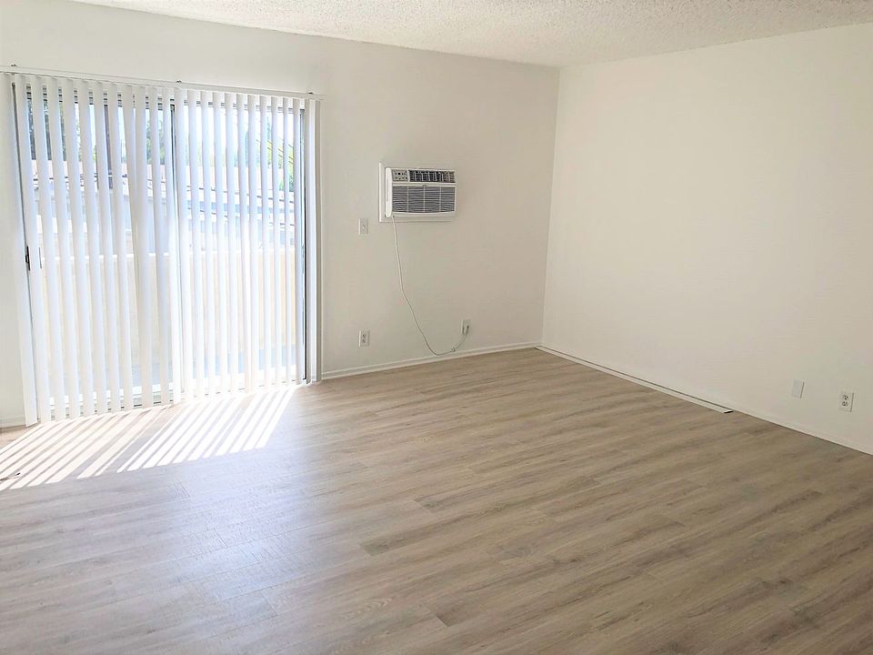 1st image of 8750 Topanga Canyon Blvd #17