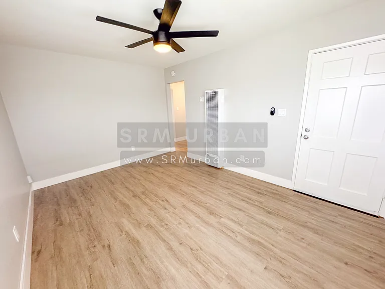 6043 Adams Ave — Photo 9