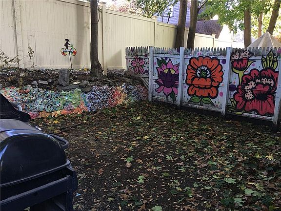 5th image of 22-24 Blodgett Ave