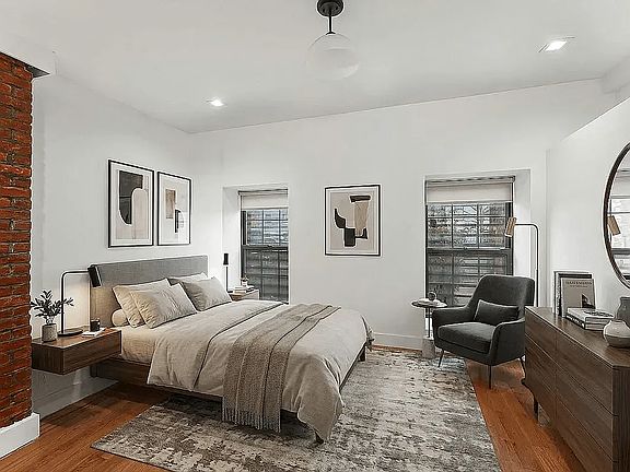 3rd image of 1127 Halsey St APT 1