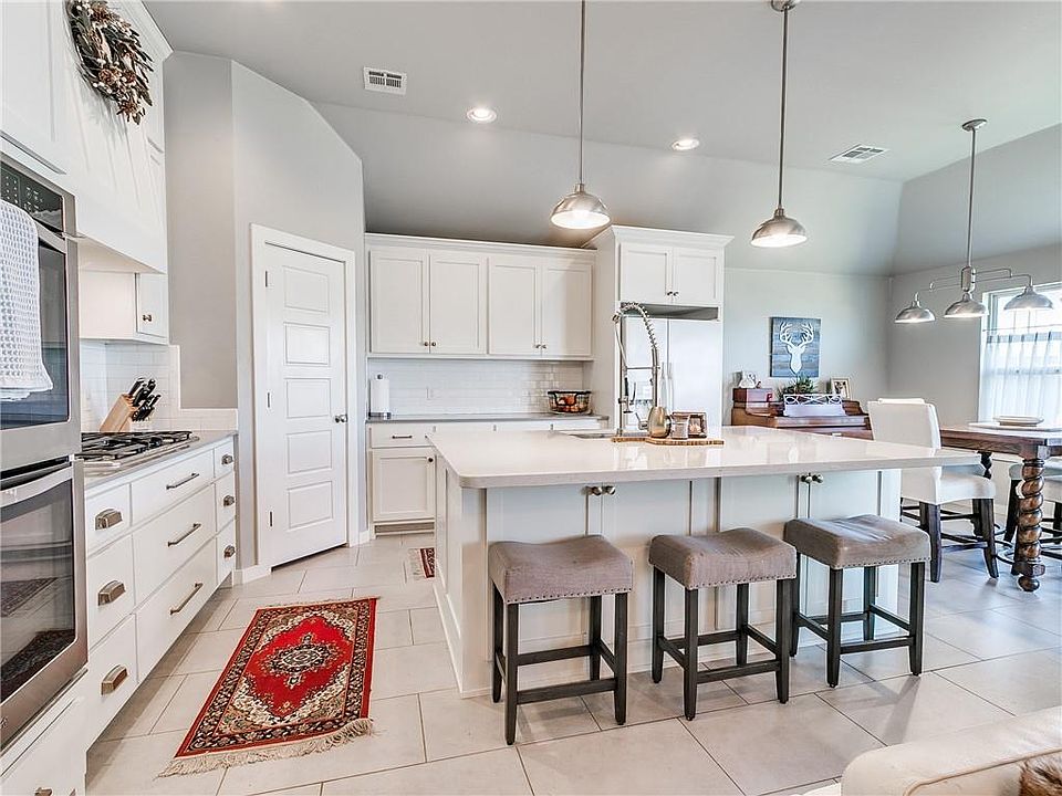 1st image of 18837 Rolling Hill Way