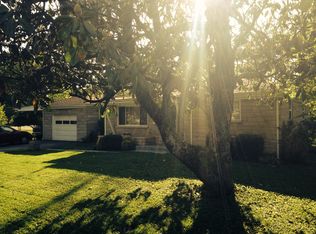 4904 Hyde Park Dr, Louisville, KY 40216