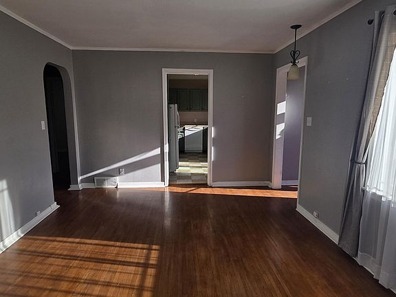 4th image of 358 7th Ave NW