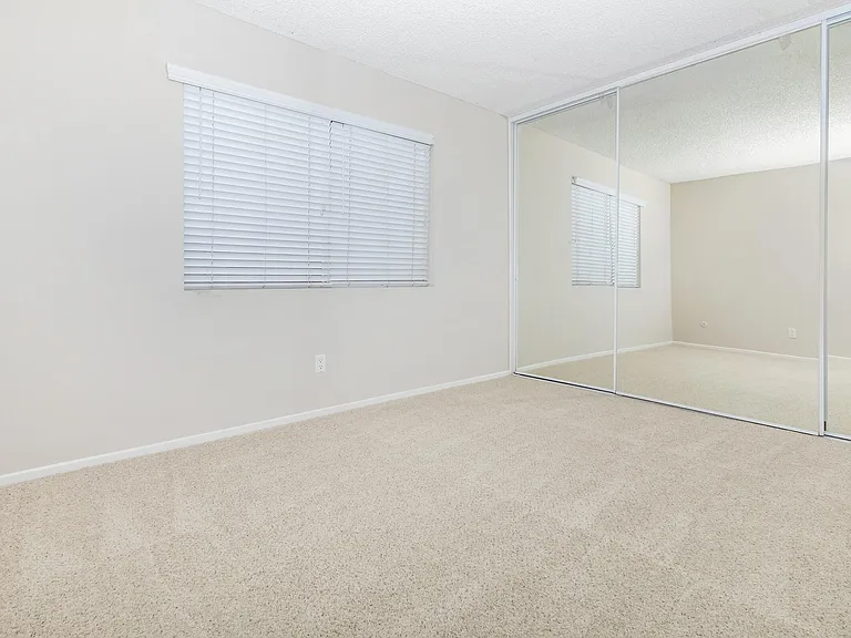 Wateridge Apartment Homes — Photo 35