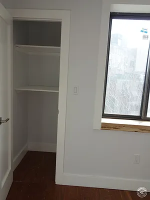 Rented by MySpaceNYC | media 40