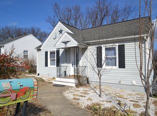426 Cedar Bluff Ave SE, Roanoke, VA 24013