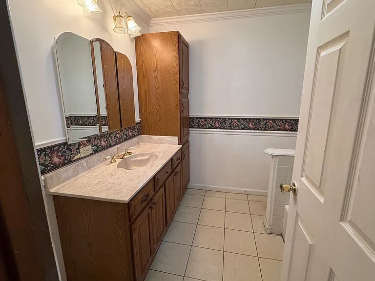401 Pecan Dr — Photo 8