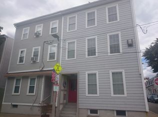 182 W 8th St, South Boston, MA 02127