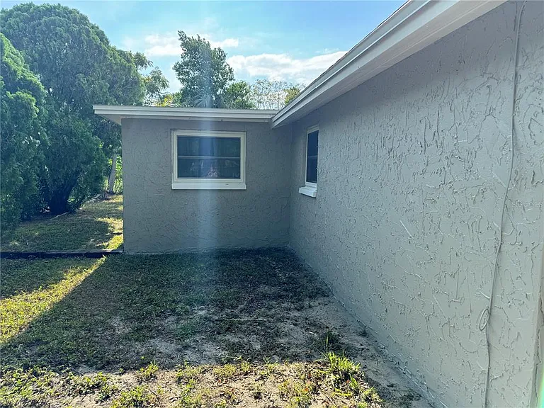 7540 Venice Dr — Photo 6