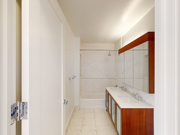 5th image of 795 Columbus Ave APT 6A