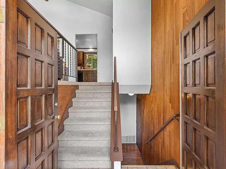 16425 NE 105th Pl — Photo 9