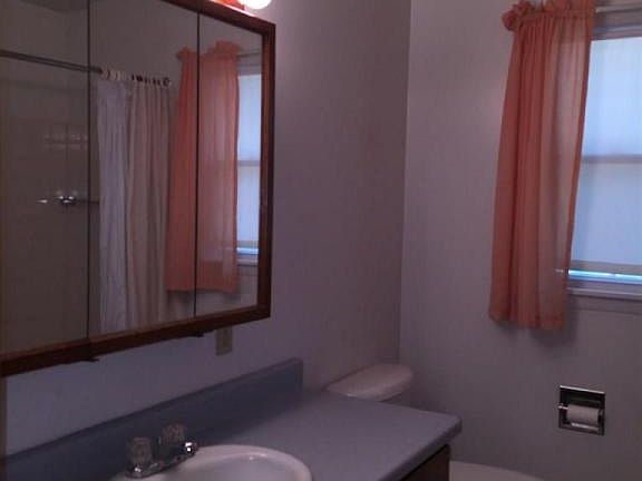 5th image of 616 Kathryn Ave