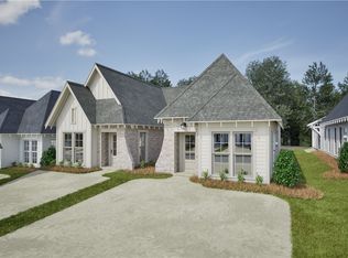 97 Hunters Way, Opelika, AL 36801