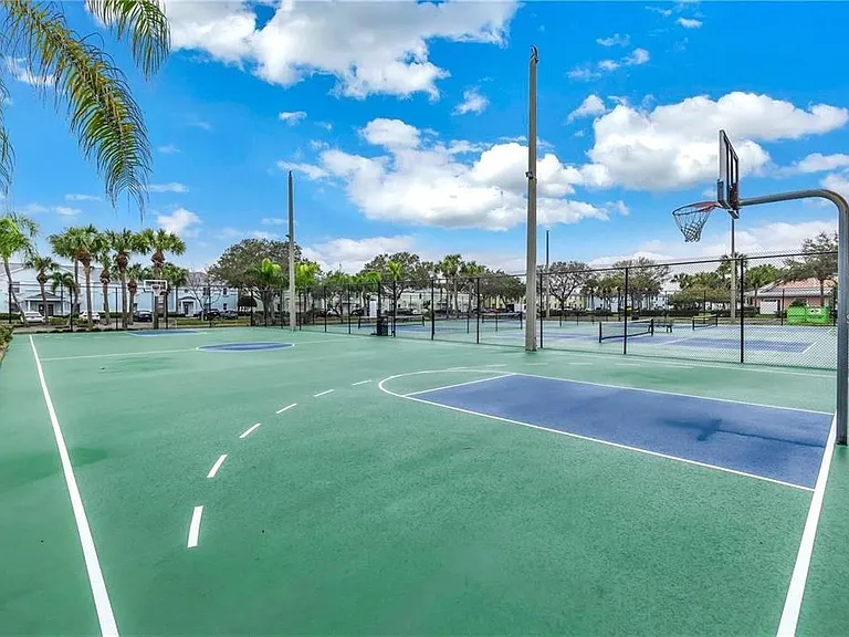 213 Seahorse Dr SE #B — Photo 92