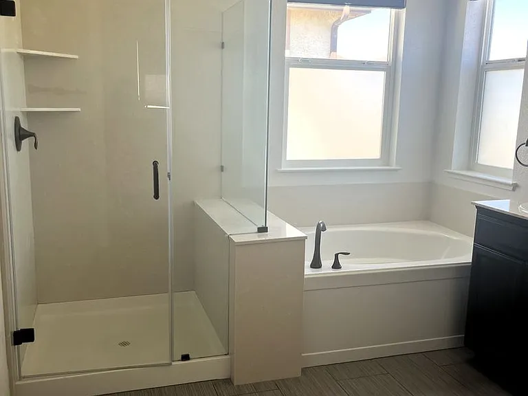 2140 Hope Valley Dr — Photo 9