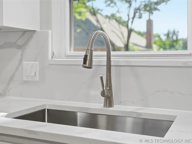 10714 S 86th East Cir — Photo 10