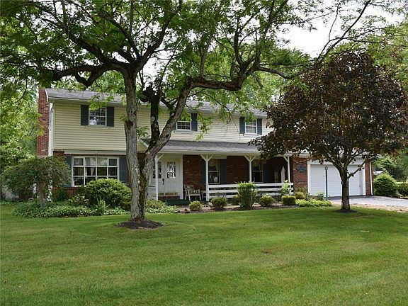 2nd image of 12533 Lakeside Dr