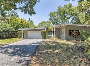 1320 62nd St NW, Bradenton, FL 34209