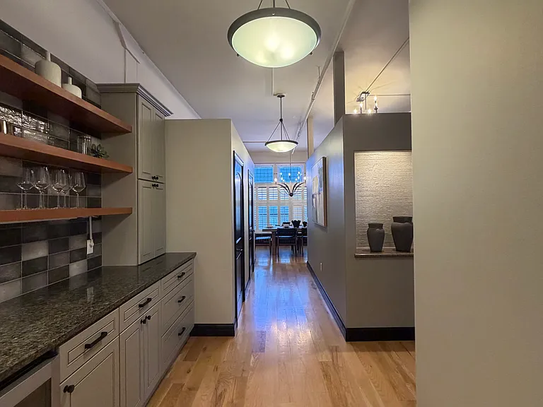 170 S Lincoln St #200 — Photo 21