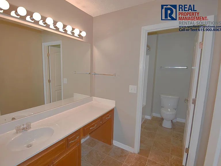 2533 New Holland Cir — Photo 15