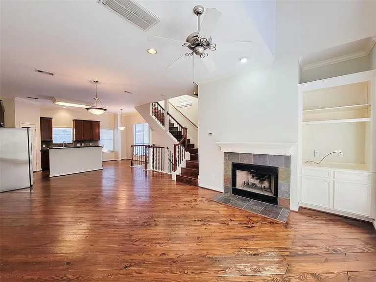 2717 La Branch St — Photo 10