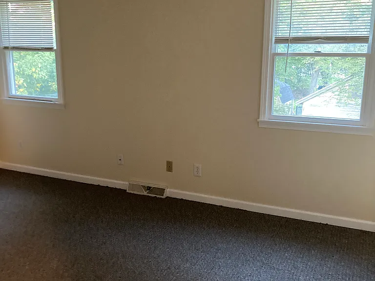 50 Berkley Rd — Photo 3