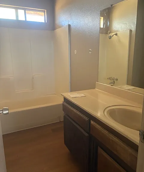 213 Hughes Ave #C — Photo 10