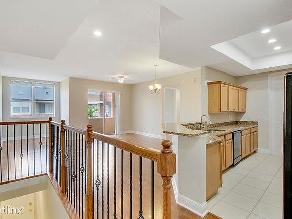 2nd image of 10440 SW Stephanie Way Unit 4207