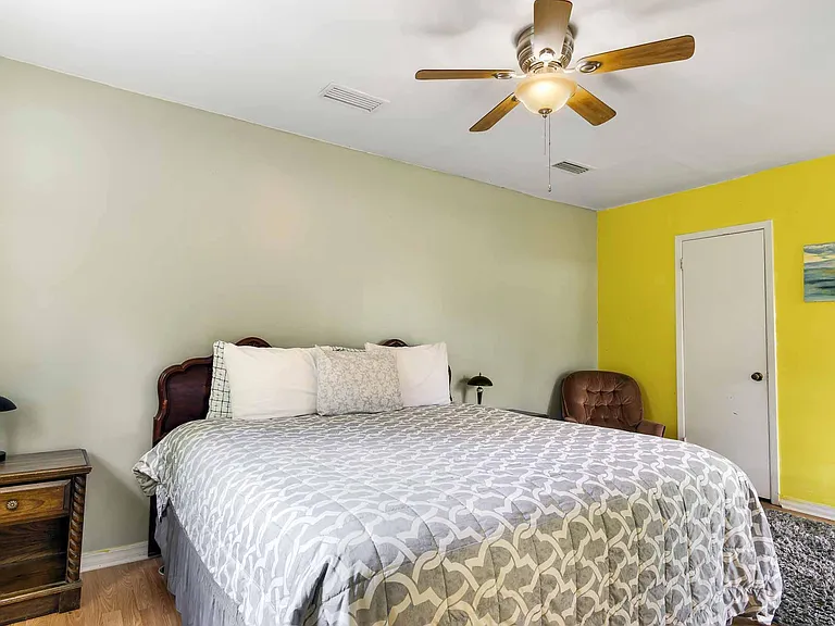 2843 Shady Oak Ln — Photo 25