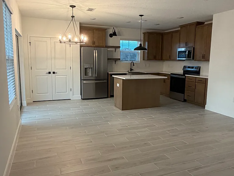 15356 SW 34th Ter — Photo 5
